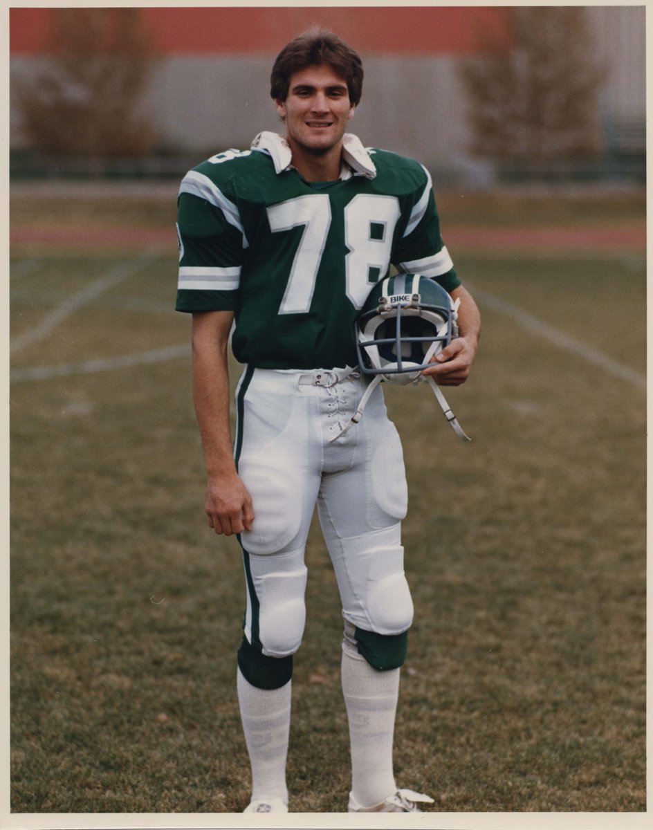 HuskieAlumni's tweet photo. #TBT to the career of Marshall Toner. Inducted into the @usask Athletic Wall of Fame in 1994, Marshall played football for five seasons and @HuskiesMHKY @HuskiesTFCC for one. He was a double All-Canadian in football and track in 1985 and went on to play six years in the @CFL https://t.co/nL2cNtiK8G