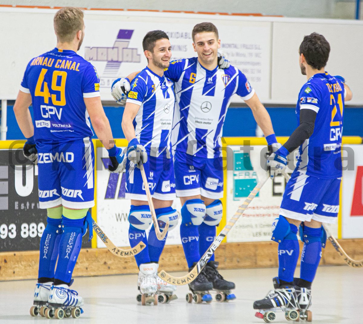 cpvoltrega's tweet photo. ⚪️🔵AGENDA🔵⚪️

📆Diumenge 20 de desembre

@cpvoltrega - @IgualadaHC 
🕰12:30h - #OKLligaM

@hcpalau - @cpvoltrega 
🕰13:15h - #OKLligaF

🏑Ens espera un diumenge molt intens, però l’afrontarem amb moltes ganes!

#ForçaMàgic https://t.co/0sa1RzDisy