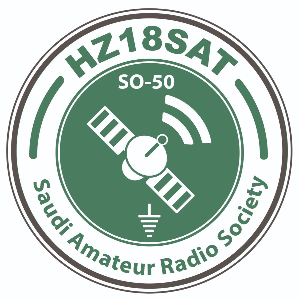 hz1sar's tweet photo. انطلقت هذا اليوم الفعالية العالمية #Saudi_sat التي تنظمها الجمعية السعودية لهواة اللاسلكي وذلك عبر القمر الصناعي السعودي @1C_SO50 الذي سجل الرقم القياسي العالمي لاطول فترة عمل لقمر صناعي في الفضاء دون انقطاع ومكملا بذلك 18 عام على اطلاقه ؛ وقد قامت @KACST بتجهيز القمر بتقنية https://t.co/cDVfEyIKN1