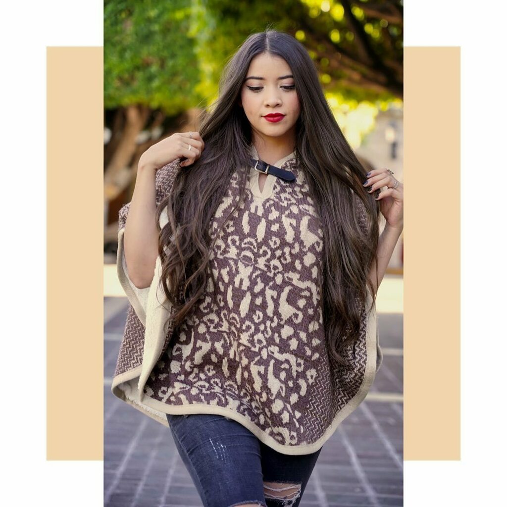MoroleonTextil's tweet photo. Poncho con forro de borrego 
🏷$310
📦Envíos nacionales
🛍Entregas locales 
.
.
.
#moda #modamujer #modafeminina #moda2020 #poncho #sueter #tiendaonline #ropa #ropamujer 
https://t.co/ptfkU5ld5L https://t.co/sMx8Mbie5a