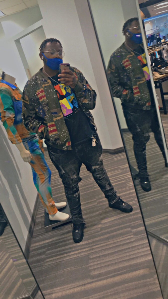 Russ4x_'s tweet photo. 🦍 https://t.co/h4QedJqXy7