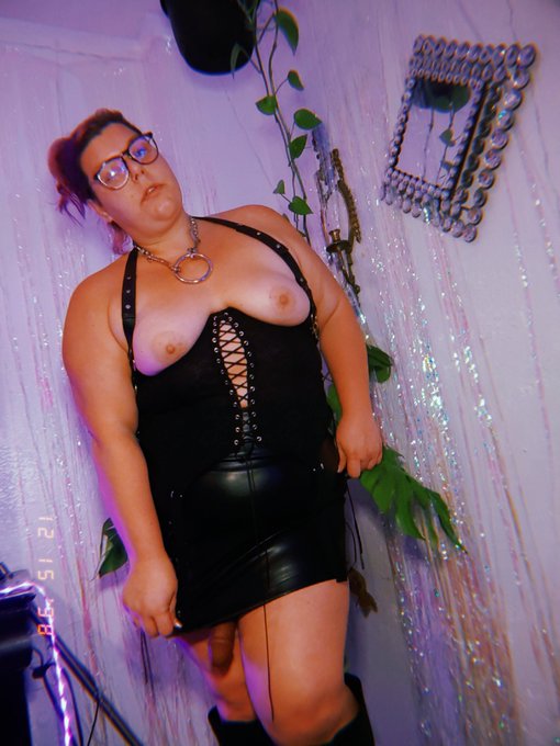 @xobrinabee @starwitchcraft https://t.co/axuurbB2fE  👅👅👅 https://t.co/JjS7cofbaG<a class="tags" target="_blank" title="On Twitter" href="/?out=eyJ0eXAiOiJKV1QiLCJhbGciOiJIUzUxMiJ9.eyJpYXQiOjE3MjU3ODkzNjUsImlzcyI6InR3cG9ybnN0YXJzLmNvbSIsIm5iZiI6MTcyNTc4OTM2NSwiZXhwIjoxNzU3MzI1MzY1LCJyZWRpcmVjdF91cmwiOiJodHRwczovL3R3aXR0ZXIuY29tL3hvYnJpbmFiZWUifQ.4QLAPLoTgo4zXkaI-Mi2H2nH3_g-IPXwNZnCygZFPJLAOvxClckUFjko-0_eCyjQaPYZc5bFGyr65YSr9zjV7Q">@xobrinabee</a><a class="tags" target="_blank" title="On Twitter" href="/?out=eyJ0eXAiOiJKV1QiLCJhbGciOiJIUzUxMiJ9.eyJpYXQiOjE3MjU3ODkzNjUsImlzcyI6InR3cG9ybnN0YXJzLmNvbSIsIm5iZiI6MTcyNTc4OTM2NSwiZXhwIjoxNzU3MzI1MzY1LCJyZWRpcmVjdF91cmwiOiJodHRwczovL3R3aXR0ZXIuY29tL3N0YXJ3aXRjaGNyYWZ0In0.miYpWrv-nOtvTR3wc5Xl8W2bMX5Yk3ZyqmLxBeHE0MjwIJ2gvt6DuiEgPNKfIEj65sasT0fqL-_eOLlriJpboQ">@starwitchcraft</a><a href="/tag/twerk"class="tags"><span>#twerk</span></a><a href="/tag/dominatrix"class="tags"><span>#dominatrix</span></a><a href="/tag/pawg"class="tags"><span>#pawg</span></a><a href="/tag/ssbbw"class="tags"><span>#ssbbw</span></a><a href="/tag/smothering"class="tags"><span>#smothering</span></a><a href="/tag/femdomme"class="tags"><span>#femdomme</span></a>