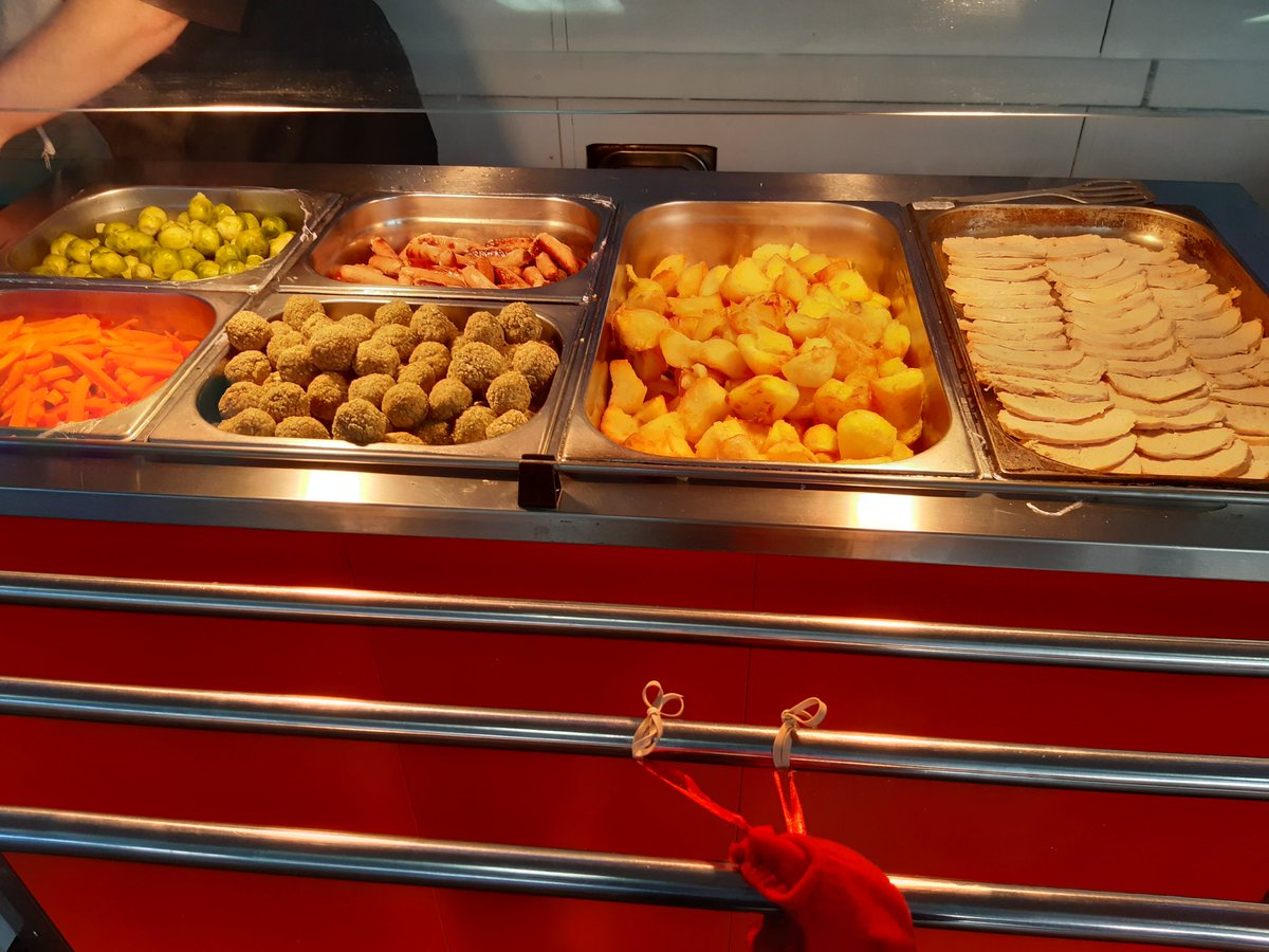 Andy Phillips (@andyphi74) on Twitter photo Well done to <a href="/carolcazpooley/">carol pooley</a> and the team <a href="/poultonlancelyn/">Poulton Lancelyn</a> for today's Christmas Lunch ππ @TaylorShawUK #SeeingFoodDifferently Well done to <a href="/carolcazpooley/">carol pooley</a> and the team <a href="/poultonlancelyn/">Poulton Lancelyn</a> for today's Christmas Lunch ππ @TaylorShawUK #SeeingFoodDifferently