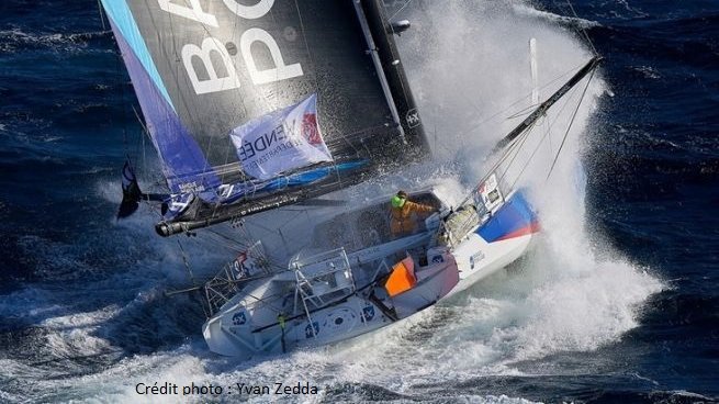Sur cet IMOCA au palmarès prestigieux, Clarisse Crémer réalise son premier <a href="/VendeeGlobe/">Vendée Globe</a> avec brio. En 2011, @MerForteDesign a conçu les systèmes mécaniques (Safrans / Dérives / Plan de pont) de ce bateau. Keep Going Clarisse ! <a href="/VoileBanquePop/">Voile Banque Populaire</a> <a href="/ClaSurLAtlantiq/">Clarisse Crémer</a> <a href="/mer_agitee/">Mer Agitée</a>
