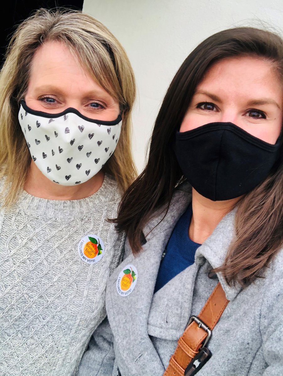 Taking advantage of our lunch break to do our part! <a href="/ShannonBeasley1/">Shannon Beasley</a>