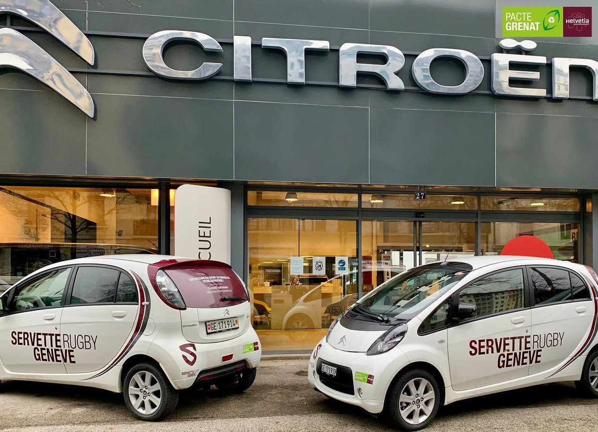 Dans le cadre du #PacteGrenat 🌿, supporté par notre partenaire <a href="/HelvetiaENv/">Helvetia Env</a> , nos employés administratifs se sont vus équipés de 3 voitures électriques.

🙌🏼Un grand merci à <a href="/Emilfreyacacias/">Emil Frey Acacias</a> , qui nous accompagne dans ce projet environnemental en fournissant le modèle C-Zéro ♻️
