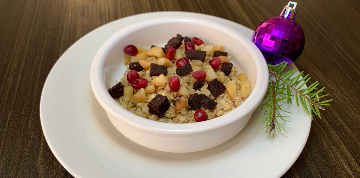 YogurtBoosters's tweet photo. Treat your #oatmeal to a holiday makeover.  The ultimate breakfast accessory… #yogurtboosters #eatrealfood #glutenfree #yogurt #protein #breakfastideas #proteinfood #breakfast #healthyeating #fitnessfood #fitnessfoodie https://t.co/H12OI3vKWa