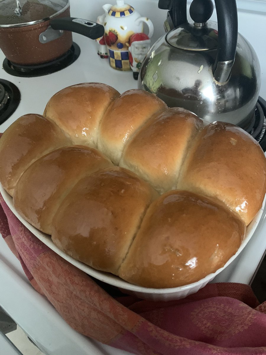 Breen78M's tweet photo. 2 yr old granddaughter made some buns for me 😂🥰. Well I helped but ya know #NewfieGirls #HomemadeBuns #SomeHappyNowBy https://t.co/1pdJt1bAct