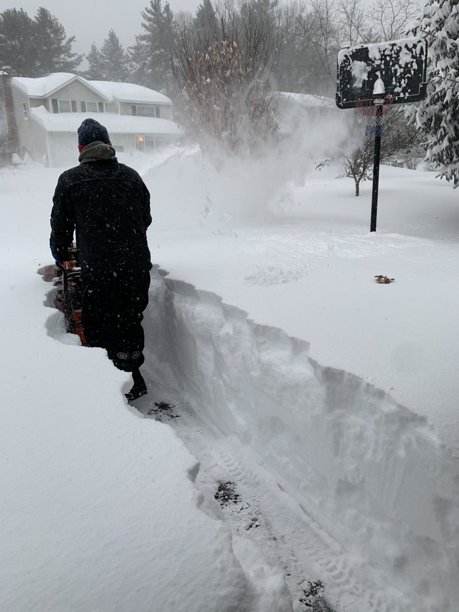 S A R A H tweet media