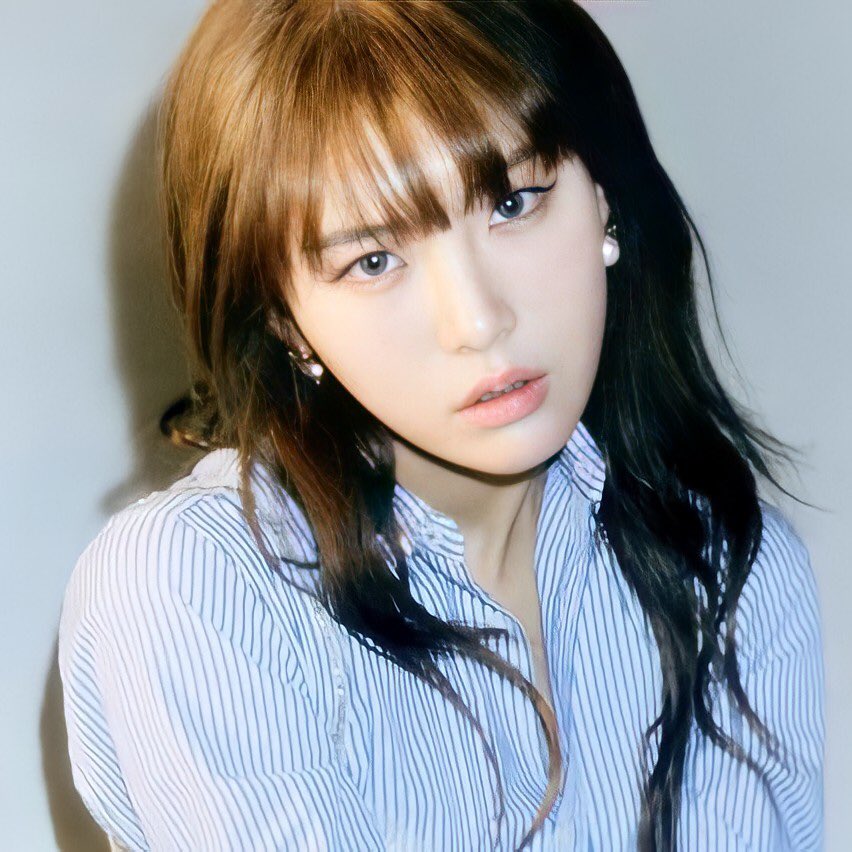 KHHLAYOUTS's tweet photo. #LEEBADA 🧊
fav e rt se salvar ou usar • https://t.co/b7EbFjomOj