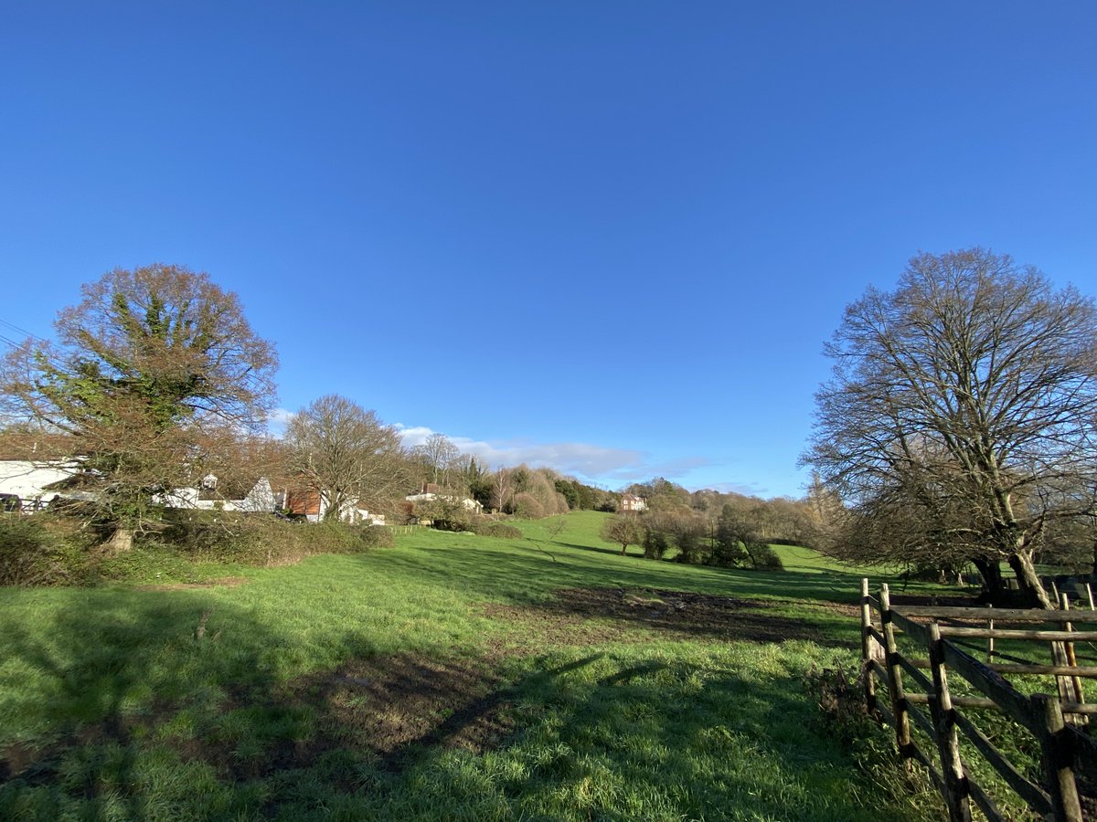 phil_layton's tweet photo. Fine day to go cycling around the Hogs Back. #Seale church.
Increasing cloud pm on NASA Worldview Terra image. #loveukweather @LondonSnowWatch
Wind S F2 1SC 6CI T10c P1016S. Max 10.2c Rain 0.2mm https://t.co/D0o0hyuOJY