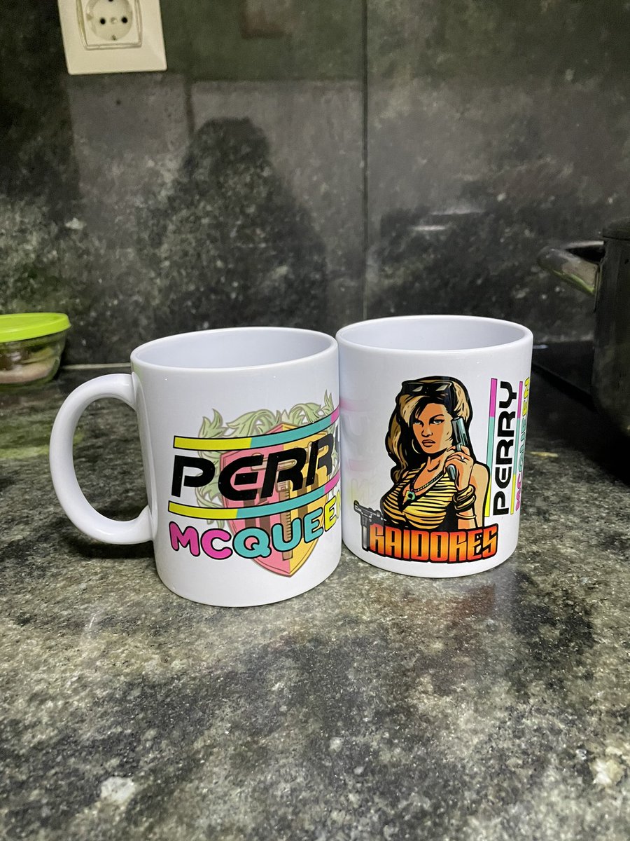 Perry_McQueen's tweet photo. Detalles que marcan la diferencia... ¡Y una de ellas puede ser tuya!

Gracias @TraidoresRP por hacerme sentir en familia 💙 https://t.co/GnNdKIIJRx