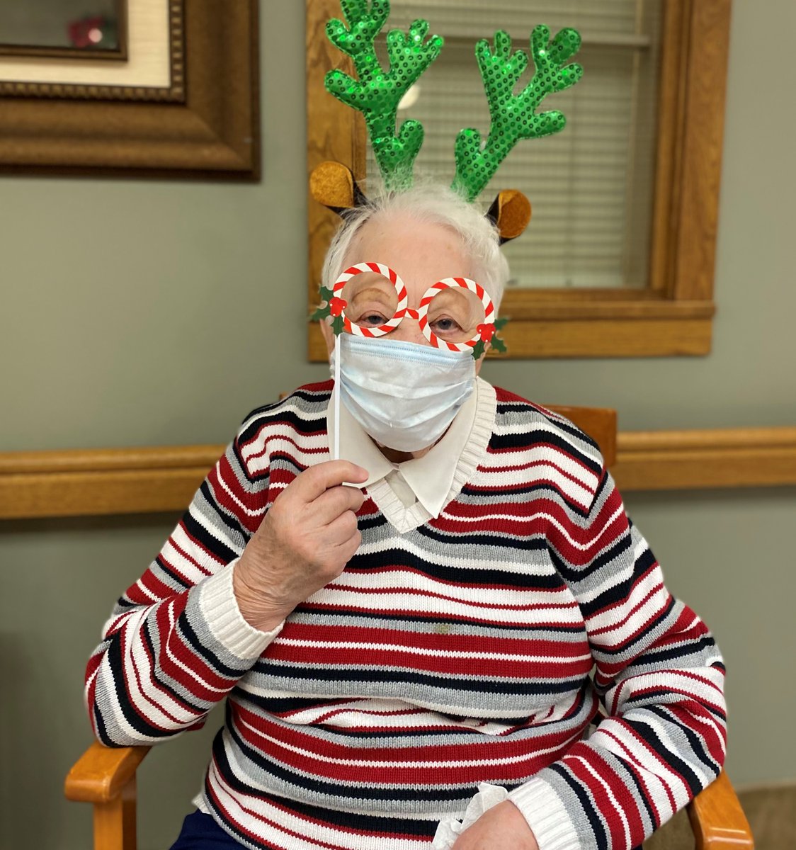 Auburn_Homes's tweet photo. Our resident reindeers sure know how to have fun!
#seniorliving #seniorlivingorg #seniorcaring #nursinghomes #memorycare #assistedliving #assistedlivingfacility
#caregiversupport #caregiving #healthservices #nursing #nurse #nursingassistant
#skillednursing #seniorlivingcommnity https://t.co/7mC2nN9bMB