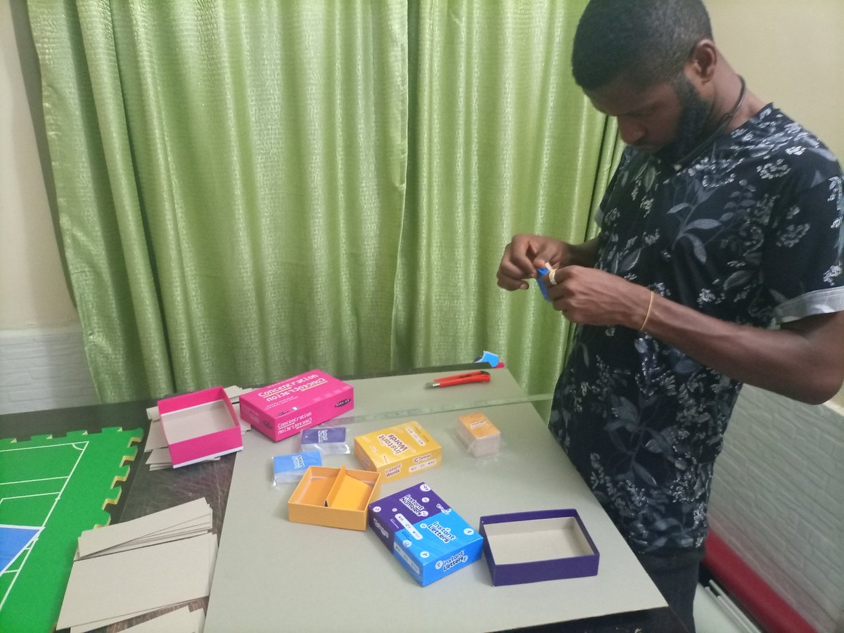 nibcardgames's tweet photo. We are extremely happy to have made the promo copy of #InstantSeries game by @centroid_games
Read more about the game (preorder) https://t.co/KPV7tGoRGc
Thank you @Oluwa_feml for making 3 amazing games and for pushing us to excellence.
#NIBCARDGames #MadeinNigeria #Boardgames https://t.co/kRpPEY8Whn
