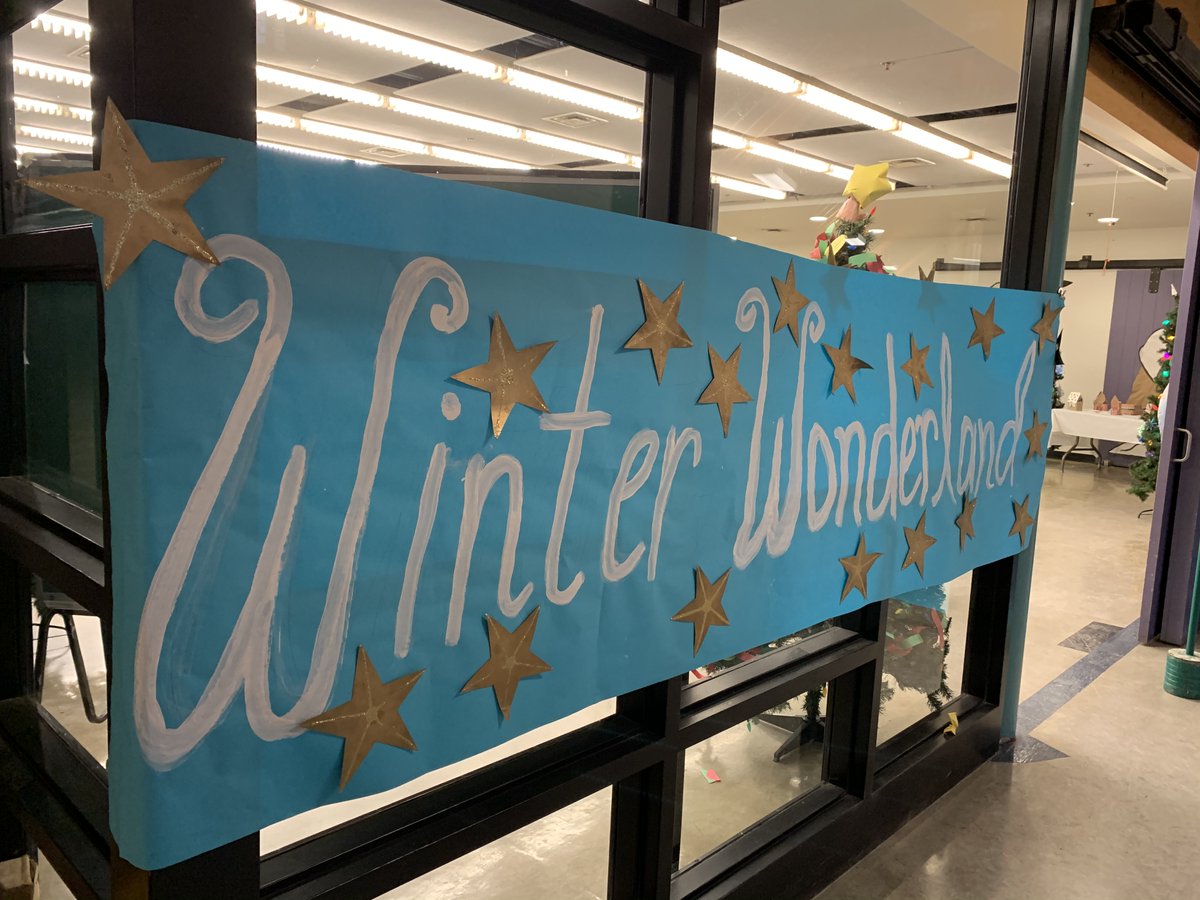 UHillElementary's tweet photo. Welcome to Uhill's Winter Wonderland! Artwork, decorations, and holiday cheer. @VSB39 https://t.co/AL8fYT5rCx