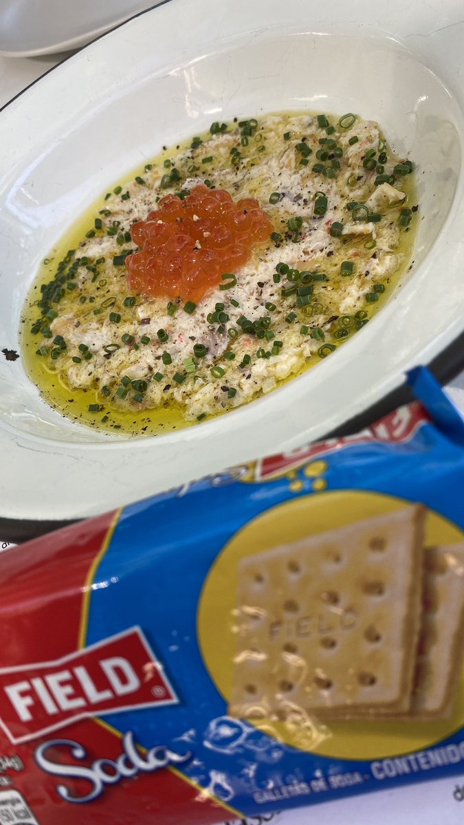 TheWhetPalette's tweet photo. Not just ANY fish dip, this is theeeeee 🔶SMOKED FISH DIP🔶 @itamaemiami smoked white fish, ají limo, red onion, and Peruvian soda crackers #ITAMAEseries https://t.co/QcnPWj0CKc