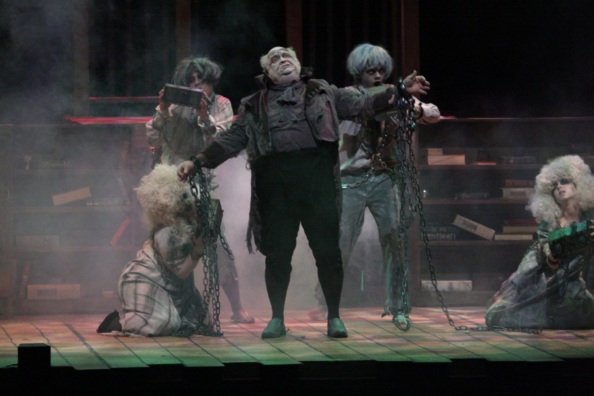 sjtheatre's tweet photo. "It's Christmas Day!" said Scrooge to himself. "I haven't missed it."

On Day 25 of #30DaysOfTheatre, we would like to wish you and yours a very merry Christmas if you're celebrating today - "and God bless us, everyone!" #AChristmasCarol https://t.co/BcMMVPYbMD