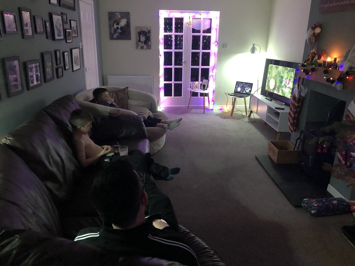 mcternanc's tweet image. popcorn, mulled wine and #wpsnativity!