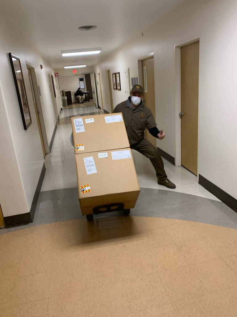 Hot off the UPS truck, our vaccines have arrived! 🙌 We are planning to begin distribution to our employees beginning at 2pm today at Mercy Hospital Downtown. Stay tuned for more updates and information!