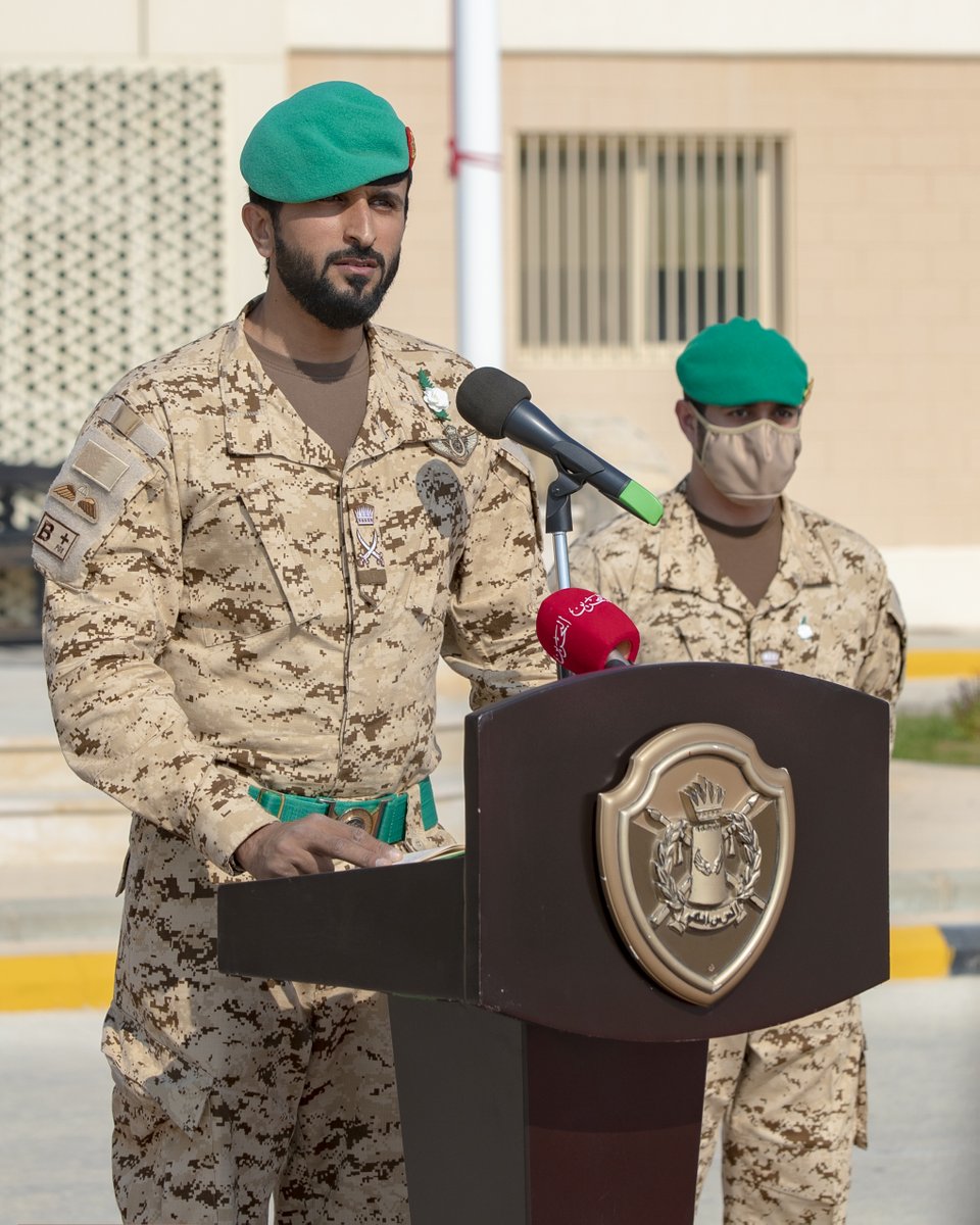 سمو الشيخ ناصر بن حمد يرعى مراسم إحياء ذكرى يوم الشهيد بالحرس الملكي