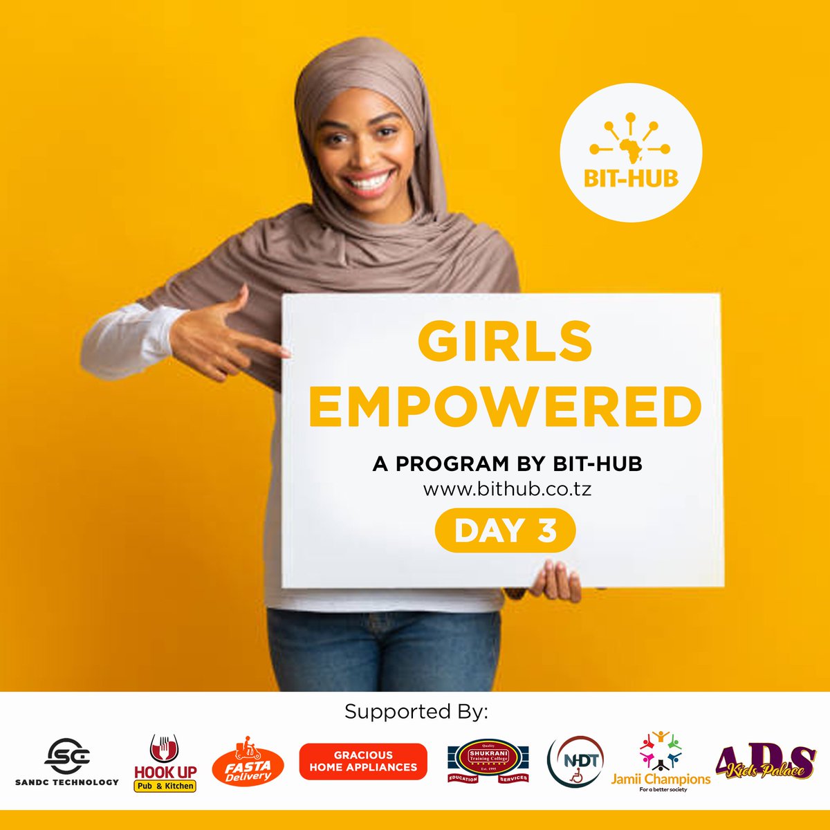 bithubtz's tweet photo. Girls Empowered Week is a program designed to provide  digital business skills to the girls in colleges. Here is a #flashback of this year's program. #GirlsEmpowered2020
@undptz @HDIFtz @Verheul_Jeroen @EUinTZ @CanadaTanzania https://t.co/F0xP61H5lv