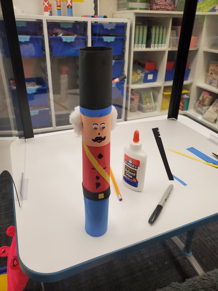 3rdgradehawes's tweet photo. Love this Nutcracker project! #behawesome #hawesnation https://t.co/nQa3smmtVd