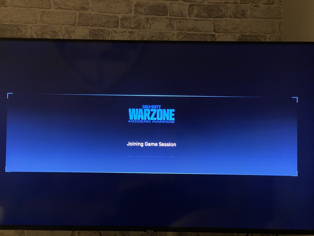 iGameTweeter1's tweet photo. New Warzone is brilliant! Really enjoying it... 10/10 😑 https://t.co/d62Hjl9qQx