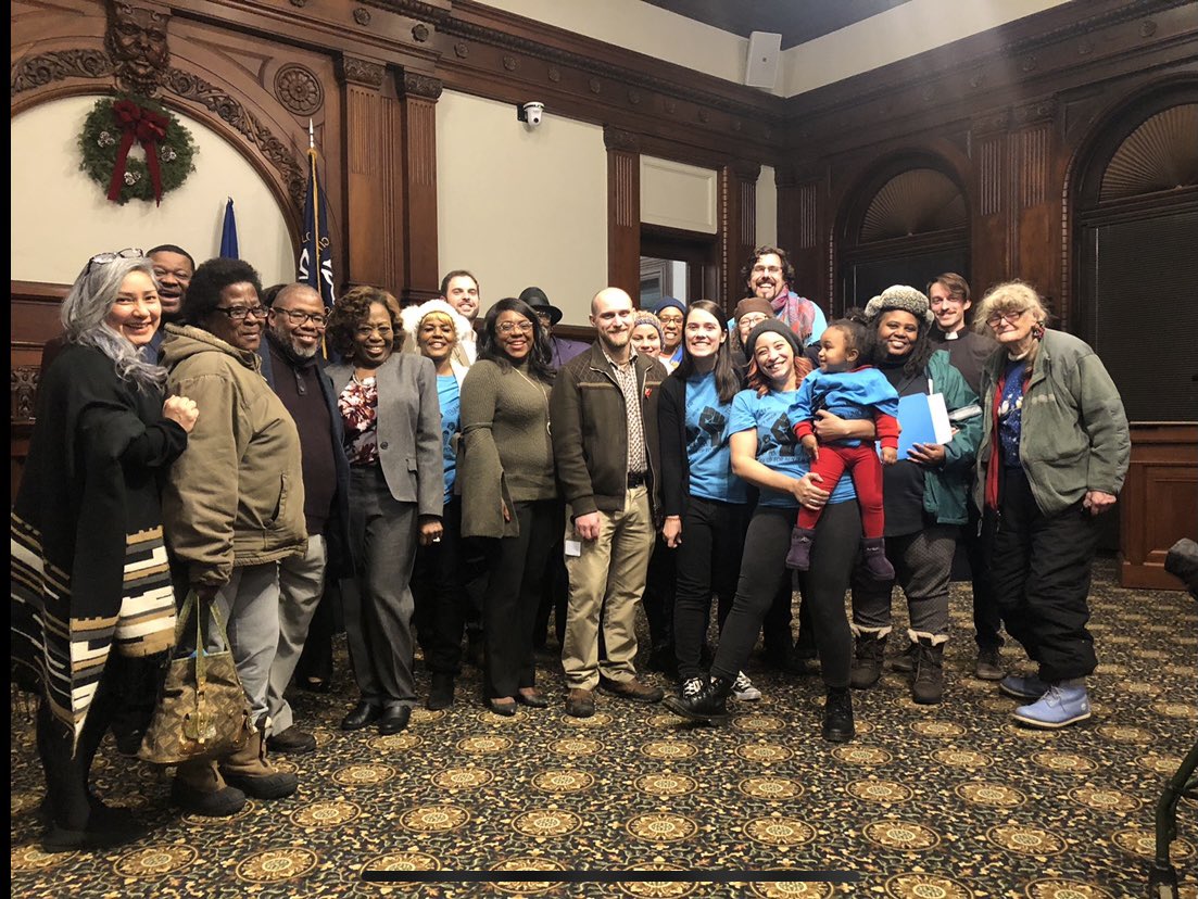 RocTenantUnion's tweet photo. A year ago Roc City Council passed a #VacancyStudy to start to bring the Emergency Tenant Protection Act here. @CityRochesterNY has yet to do it. While we wait and play politics, people can’t pay their rent, live in bad conditions, and don’t have the right to renew their lease. https://t.co/07oeyEgZNl