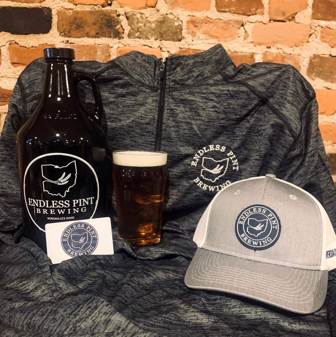 Needing a last-minute Christmas gift? In addition to gift cards we have hats, t-shirts, hoodies, and pullovers. If you know someone with a home bar, we also have Endless Pint Brewing metal tackers. At the end of the day, who doesn't appreciate a gift card for beer? 🎄