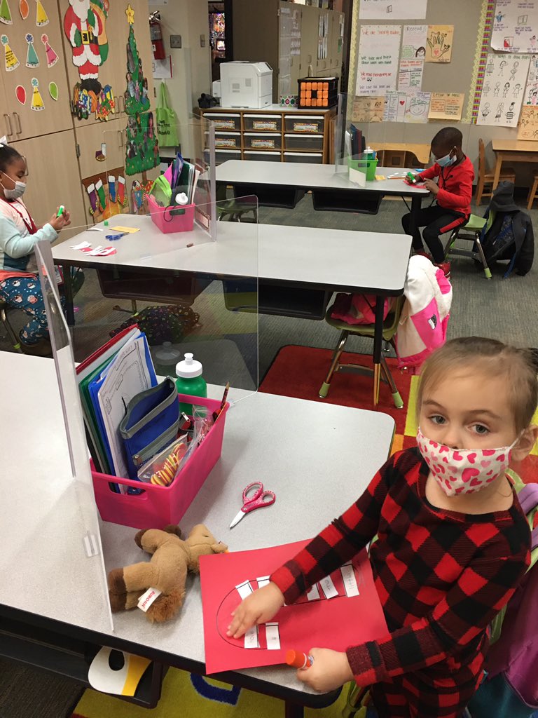 Mrs_Patterson21's tweet photo. Candy cane sight words @CyFairISD @BangElementary #polarexpressday #HFWs #candycane https://t.co/0YmOPOglW1