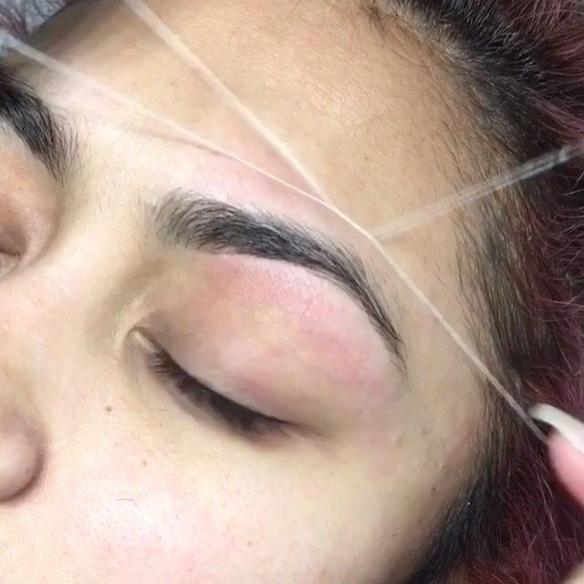 Tanning_V's tweet photo. Last remaining appointments for eyebrow threading, waxing before Christmas! 👀

Tidy brows for the festive season! 🎄 £7 https://t.co/UoM76OJNV0