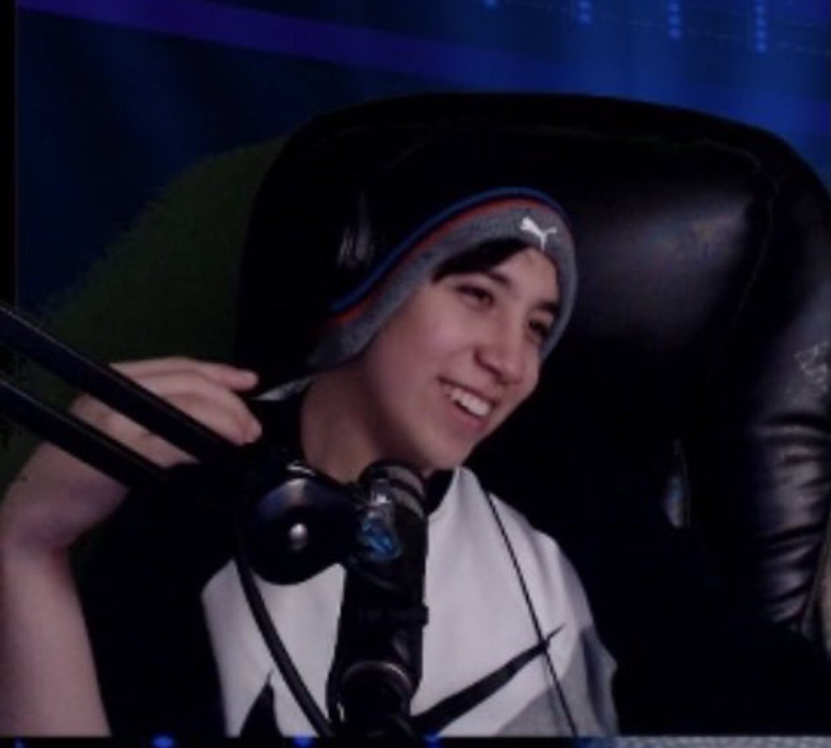 quackity as ducks~ a thread ~{  @Quackity  @quackity4k }