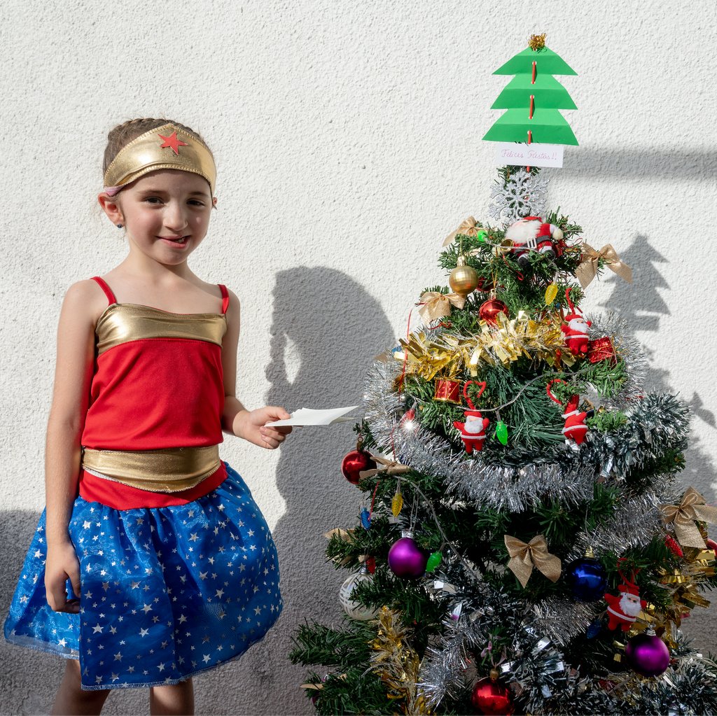 smiletrainuk's tweet photo. Season's greetings from our patient, Mia! π
Thanks to your support, Mia has been able to access Smile Train supported cleft treatment, including surgeries, speech therapy, audiology, and psychosocial care. #12DaysOfSmiles https://t.co/uRr0zpuINV