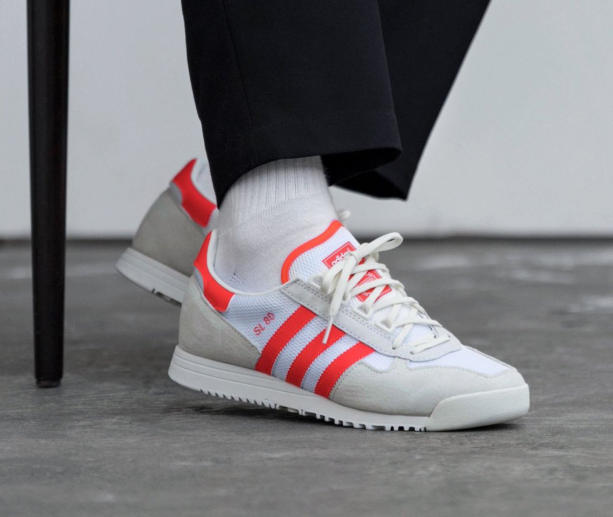 SneakerDealsGB's tweet photo. Ad: Limited sizes of the adidas Originals SL80 ‘Solar Red’ now ONLY £44.97!

Here => https://t.co/wI6P0wV3z9

UK4-9.5
(RRP£74.95)
📷asphaltgold https://t.co/TNy7V7Fghh