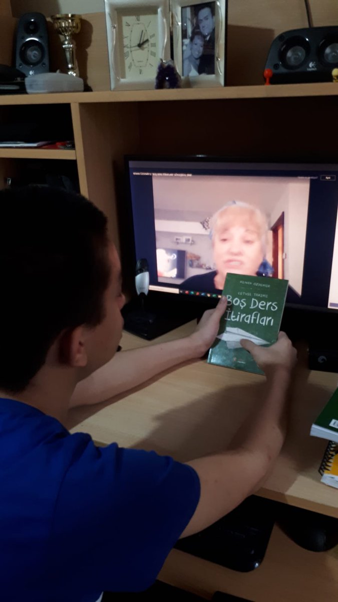 8.sınıf öğrencilerimiz, severek okudukları Boş Ders İtirafları kitabının değerli yazarı Renan Özdemir ile samimi sıcak bir sohbetle buluştular.📚<a href="/cigdemmolla/">Dr. Çiğdem Mollaibrahimoğlu</a> <a href="/DogaOkullari/">Doğa Koleji</a> <a href="/ereglidogakolej/">Kdz.Ereğli Doğa Koleji</a>