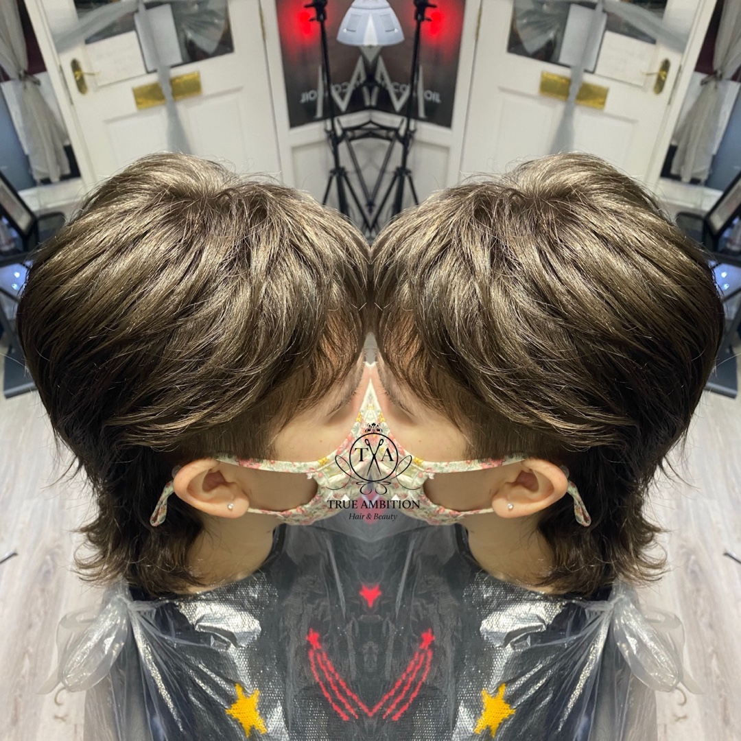 TrueAmbition1's tweet photo. Loved creating this modern mullet #TrueAmbition #mullet #fashion #hair #Selfcare #suttoncoldfieldsalon https://t.co/Bq3RN01gXl