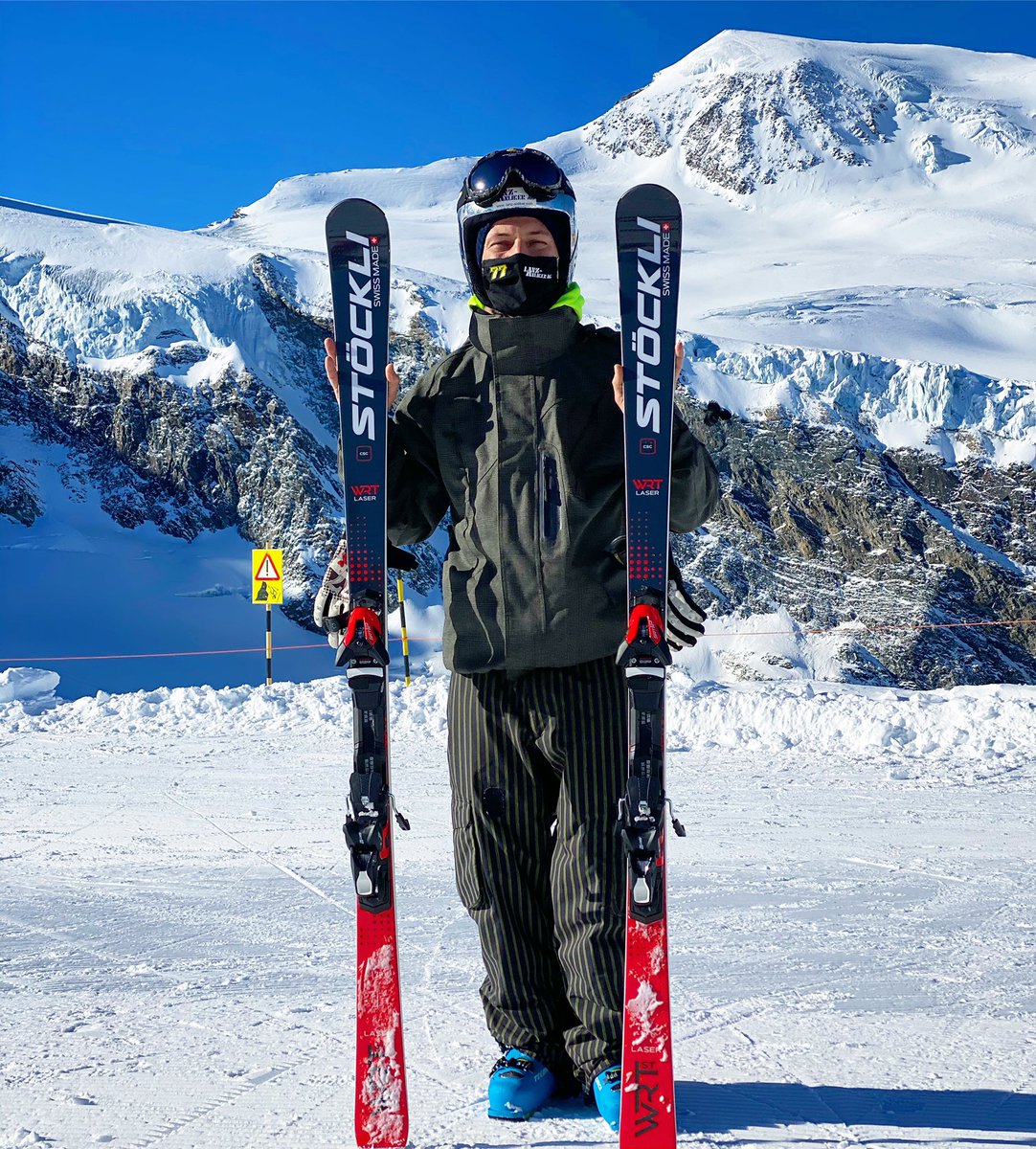 DomiAegerter77's tweet image. Amazing 😻 weather ☀️ ski ⛷ Mountains 🏔 Snow ❄️ Cold 🥶 Fun 🤩 Après Ski 🍹 Home 🇨🇭 Friends 💛 Sound 🎶 
Thanks for this super fast Skies @stoeckli_1935 

#stoeckliski #builtforperfection #mountains #ski #happy #sun #snow #fun #switzerland #saasfee #wonderful #amazing #stoeckli