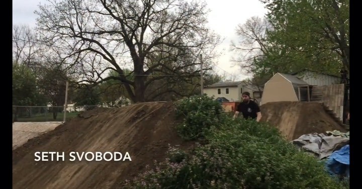 DeathonaSunday's tweet photo. Couple of clips from @thebarendguy video a few years ago. #nebmx #tbt #throwbackthursday #bmx #bike #bicycle #ripwatermelon https://t.co/hTdDNtN0Wn