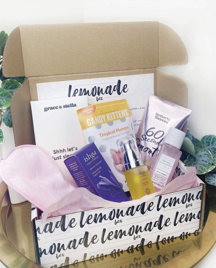 December Lemonade Box reveal! Worth £65, it includes: <a href="/ishgaskincare/">ishga</a>, <a href="/umbertogiannini/">UMBERTO GIANNINI</a>, <a href="/graceandstella/">graceandstella</a>, <a href="/candykittens/">Candy Kittens</a> and Sunday Rain! 😍

Dec boxes are available until the 20th, or until stocks last - there are only 4 boxes left! ✨ #lemonadebox
