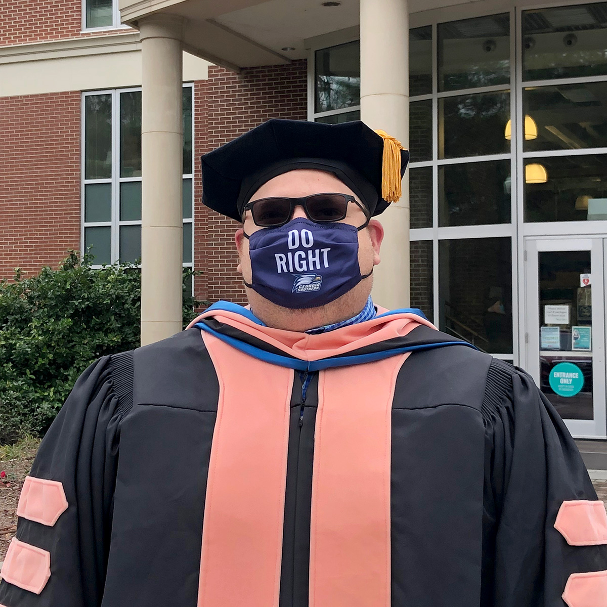 jphcoph's tweet photo. Today is fall graduation for our graduate students. We are glad Dr. Joshua Dufresne could stop by the building. He commuted each month from Texas for our leadership program! #GSGrad20 #publichealth #jphcoph #DrPH https://t.co/CpJSggxD5L