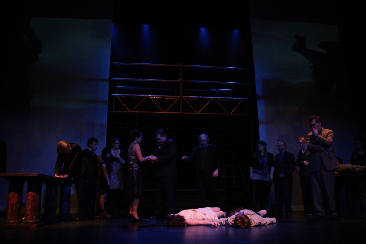 sjtheatre's tweet photo. "For never was a story of more woe than this of Juliet and her Romeo."

On Day 29 of #30DaysOfTheatre, we look back on Romeo &amp; Juliet, Shakespeare's beloved tragedy. What Shakespeare production would you like to see next? Reply below (and tag @LCShakespeare)! https://t.co/OH8nre9Imu