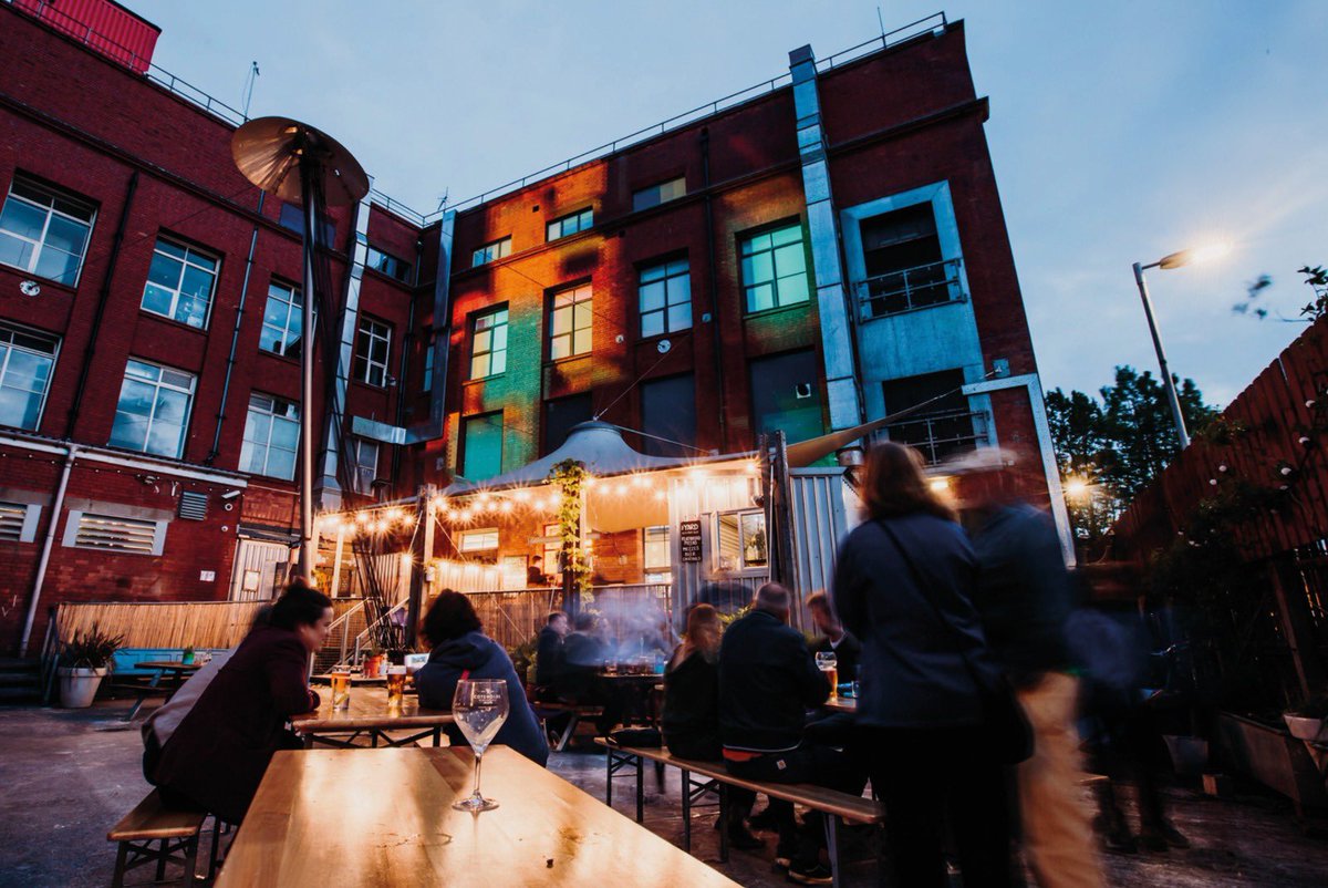 Tobacco_Factory's tweet photo. Sound the good news klaxon 🚨because, we are SUPER excited to announce our Yard Bar will be opening from Saturday (19th).
Keep an eye 👀 out for more details coming very soon...
#Bristol #Southville #WeAreBS3 #YardBar https://t.co/P2ly4U6elq