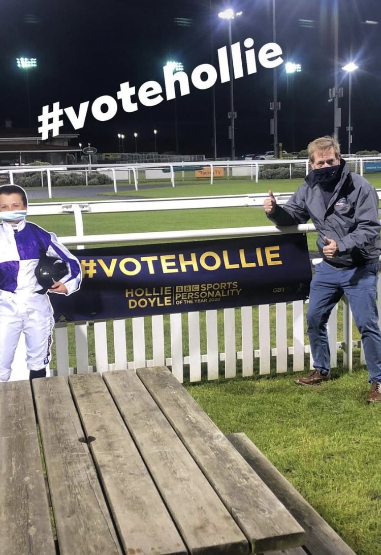 WaittJamie's tweet photo. #VoteHollie 
@HollieDoyle1 
@tommoracing https://t.co/QjXKQkUani