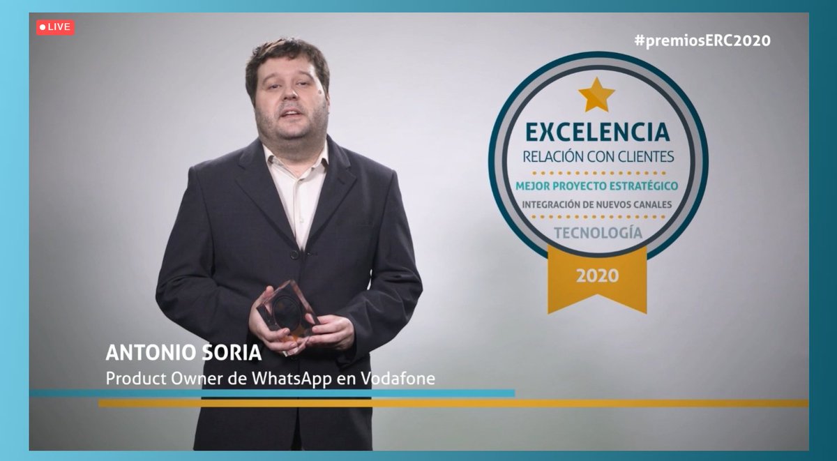 AEERC_es's tweet image. El ganador al Premio Estratégico a Mejor Proyecto de Integración de Nuevos Canales es @Fonetic. ¡Enhorabuena!
Eduardo Campos, Antonio Soria #PremiosExcelencia2020