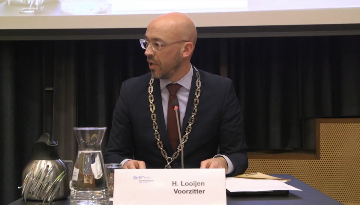 VVDgestel's tweet photo. Volg vanavond de Gemeenteraad van @gem_StmGestel met de benoeming van Eric vd Dungen als wethouder, tarieven heffingen 2021 en de zon- en windvisie op de agenda! https://t.co/2E8F4Yl2oQ