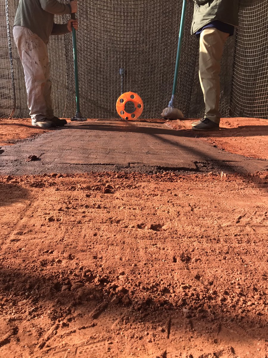 JohnClintsman's tweet photo. I’d tamp that. #dirthumor https://t.co/GXgedjHG7q