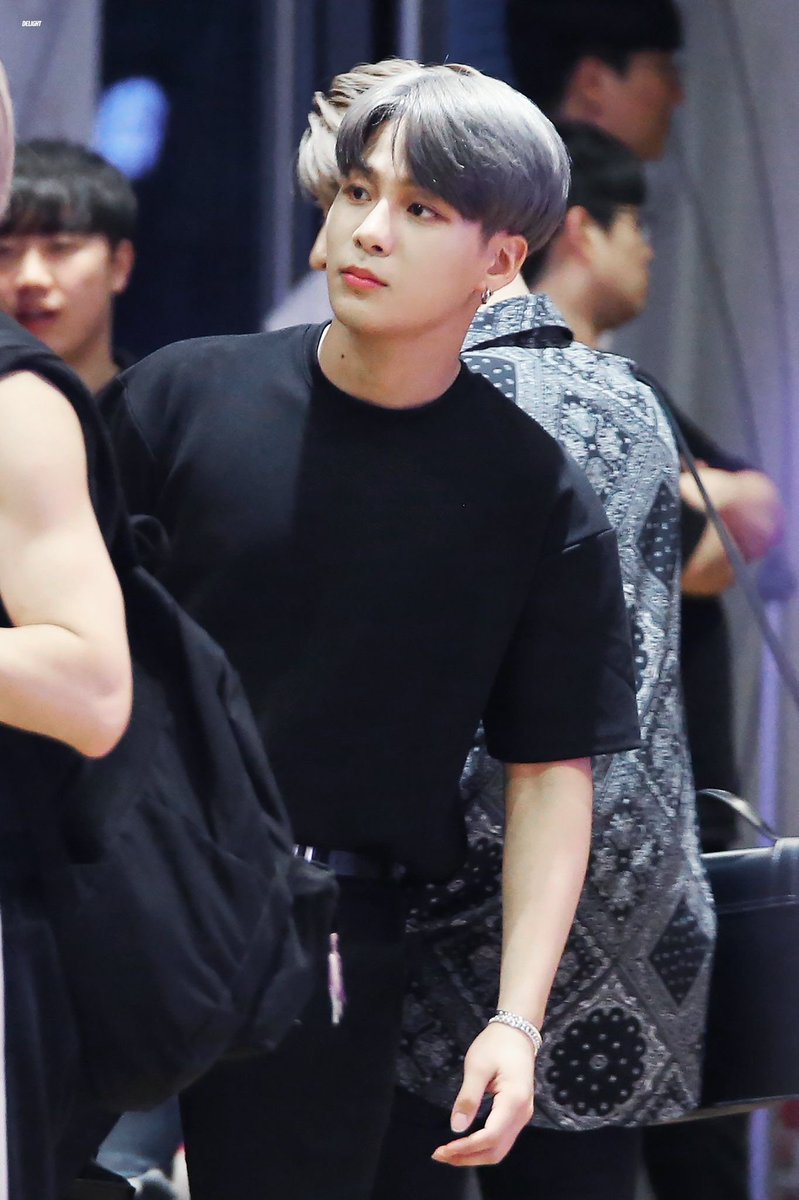 what choi jongho looks like in real life: a thread