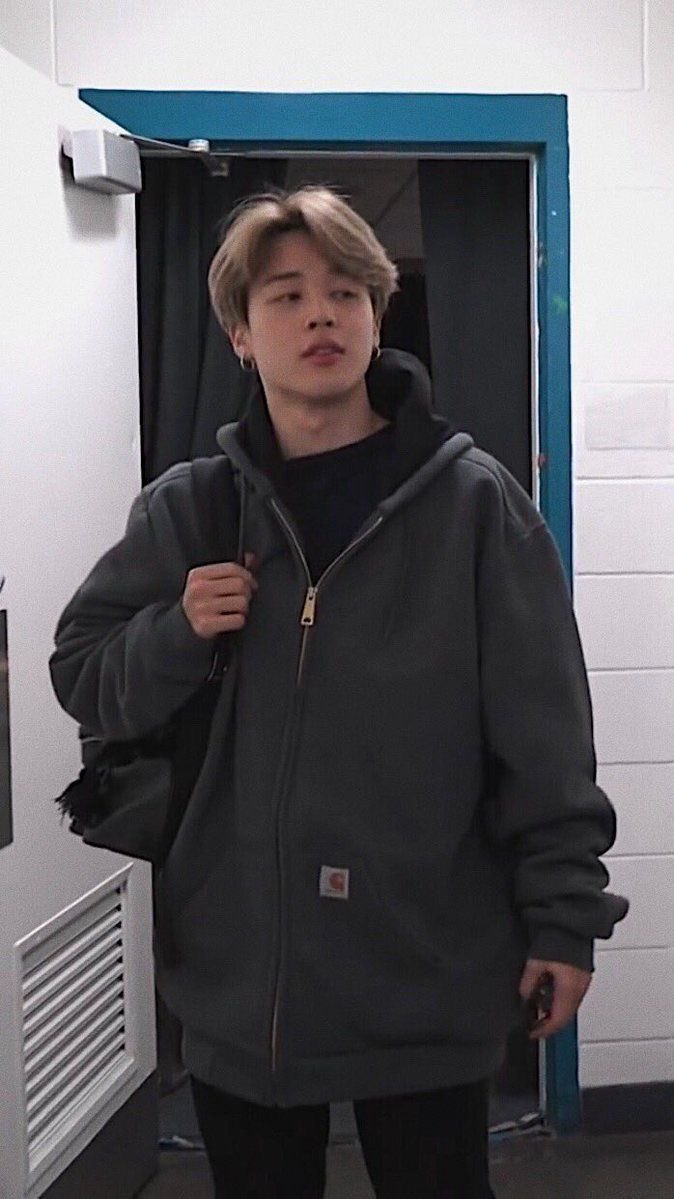 Jimin look absolutely stunning barefaced — a thread