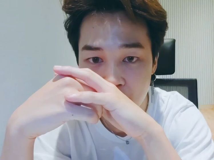 Jimin look absolutely stunning barefaced — a thread