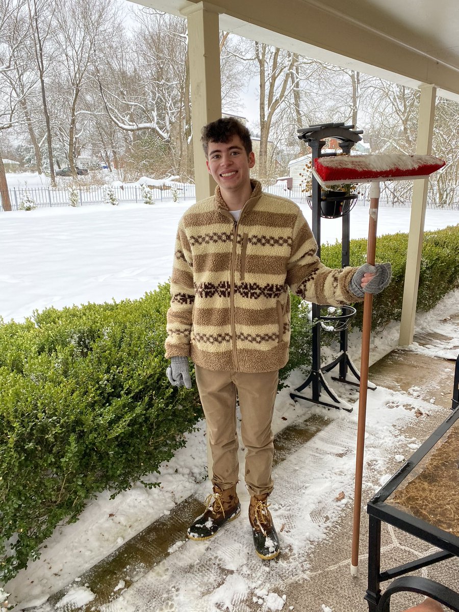 iancoyle's tweet photo. @TASmith42 i swept the snow off of my grandma’s porch and bushes. #crushers #mccortcares 
(ps my McCort gear is under the jacket) https://t.co/KDpHJEG380